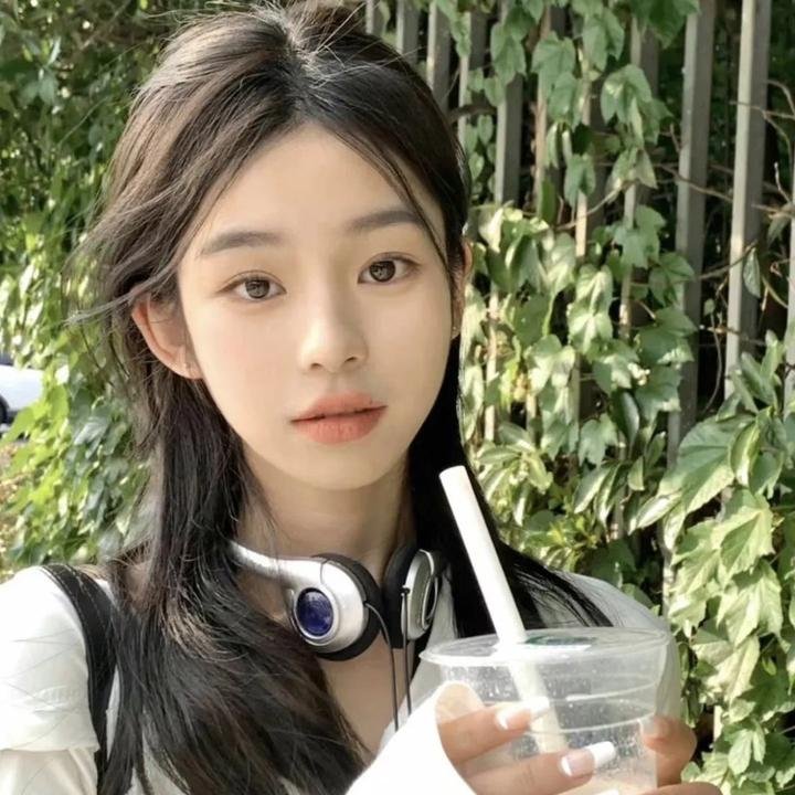 森林中的餐厅